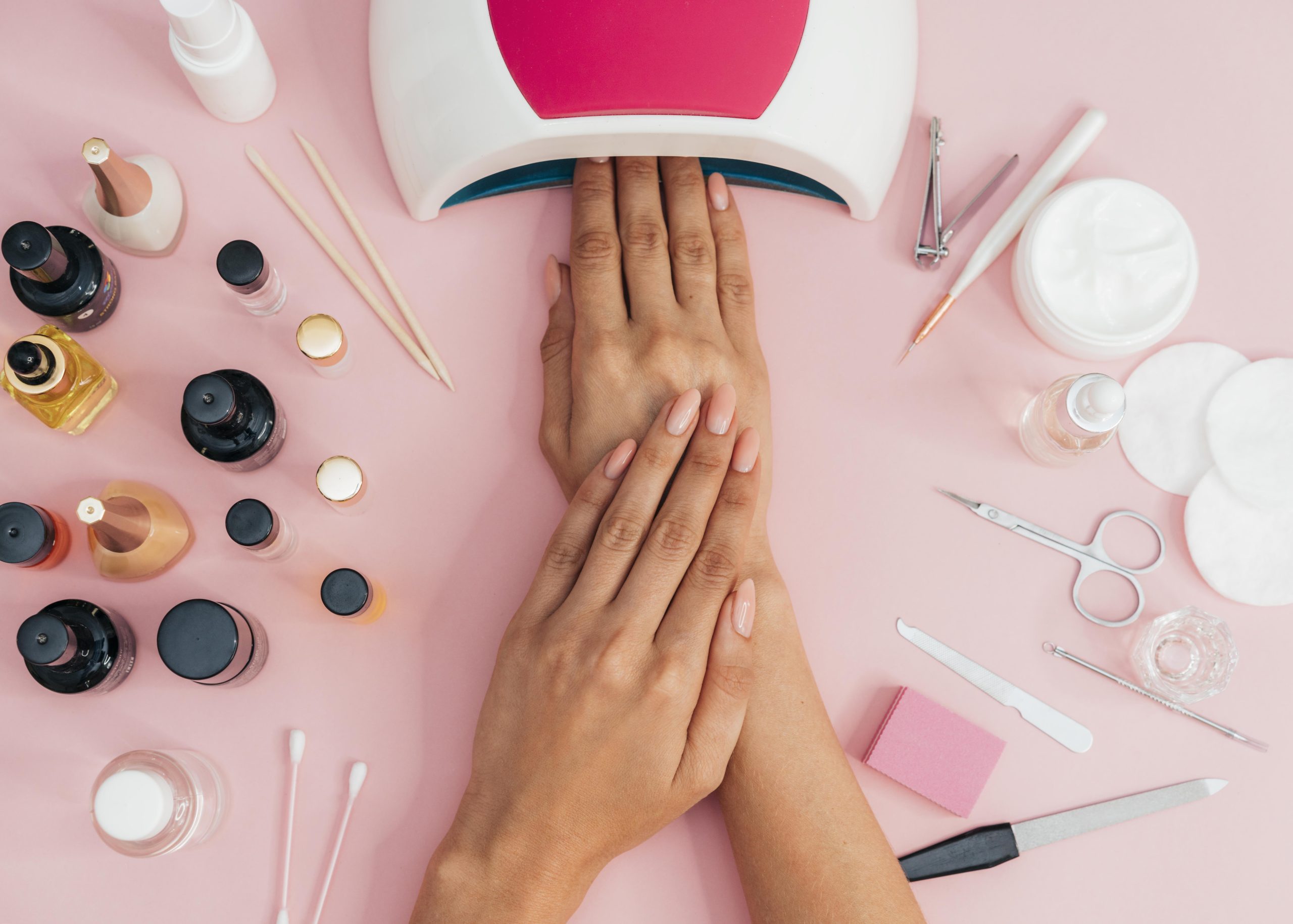 Il ruolo del top coat nella nail art